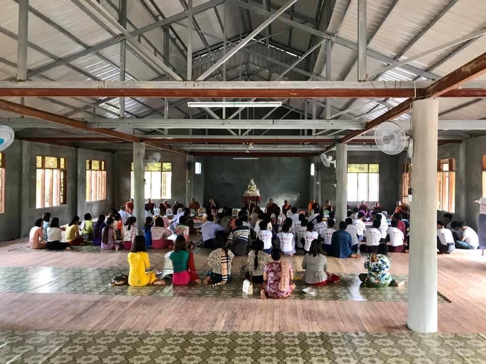 11.11.2019 " မဟာစည် " ကျောင်းတိုက် ရှိ " ဇမ္ဗူအေး " သာသနာ ဗိမာန်တော် ကြမ်းခင်း အလှူတော် ။